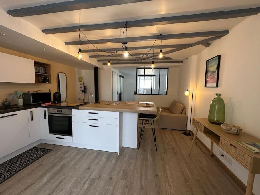 Appartement Moderne Avec Jardin Et Parking Vannes Extérieur photo